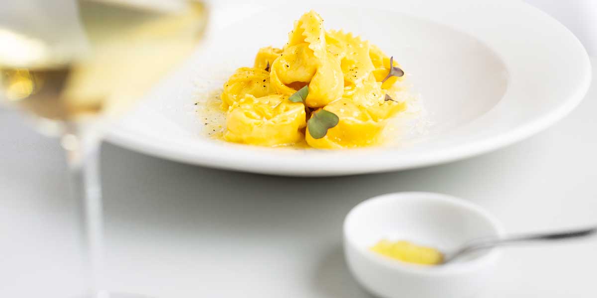 primi ricette chef- Tortelli con Robiola di Capra e Coctura di Limone Preparato con Coctura di Limone